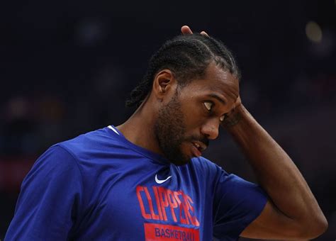 will kawhi play tonight.